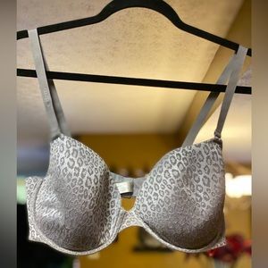 Victoria’s Secret The Naked’s Demi bra
